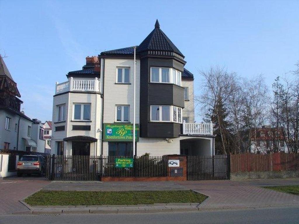 Rezydencja Parkowa Hotel Varsovia Exterior foto